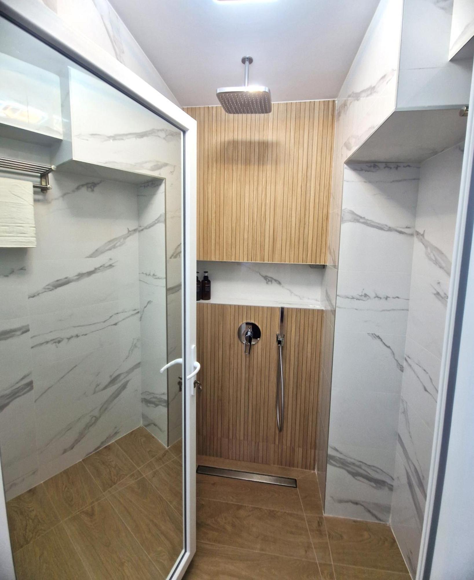 Ultracentral Luxury Apartament Curtea de Argeş Exteriér fotografie